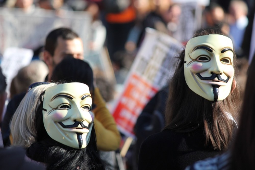 Maschera di Guy Fawkes - protestanti