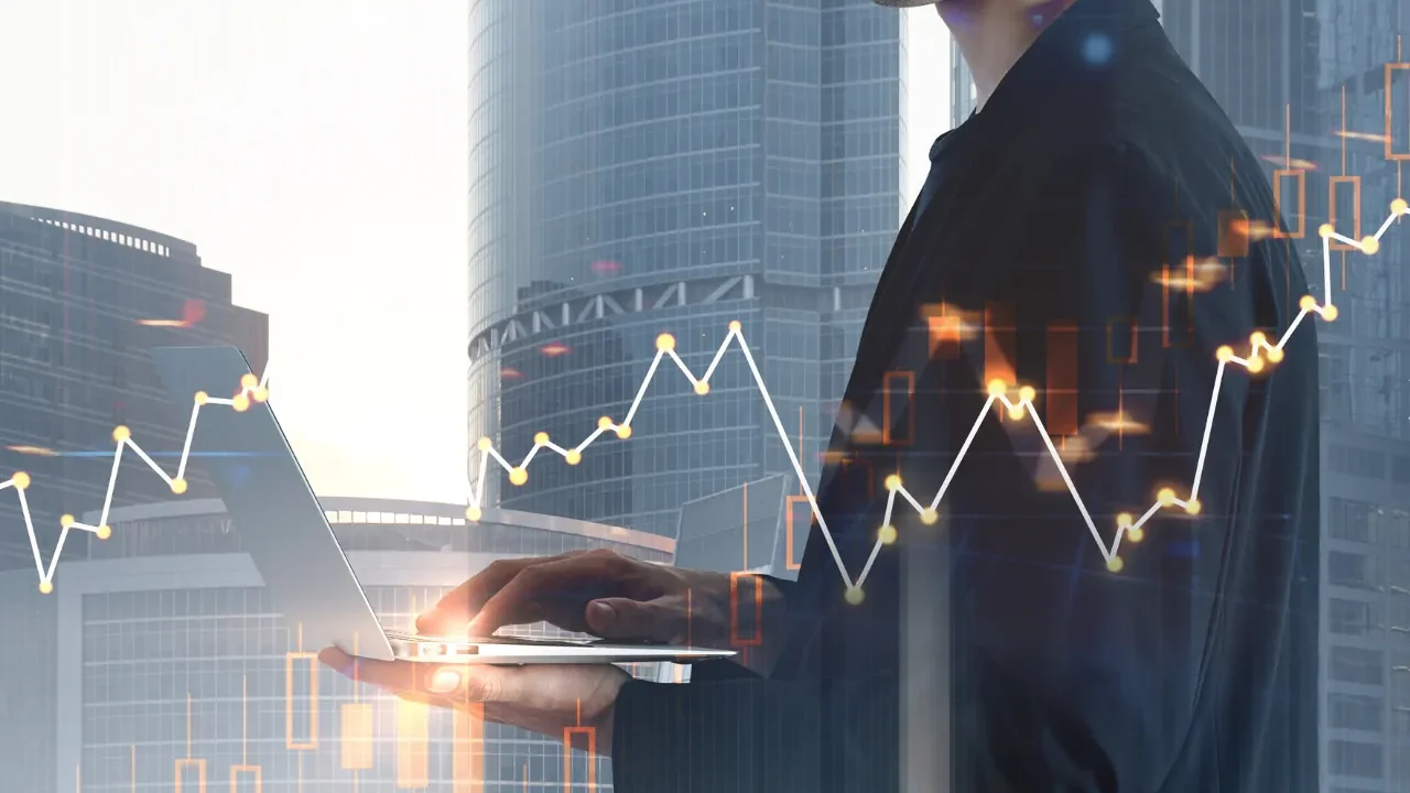 Il ritorno dei fondi speculativi con strategia long-short su azioni: una nuova stagione per la finanza flessibile